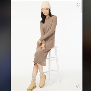 Midi sweater-dress in extra-soft yarn